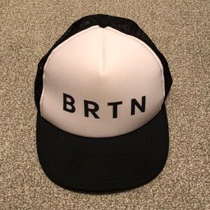 Burton Snap Back